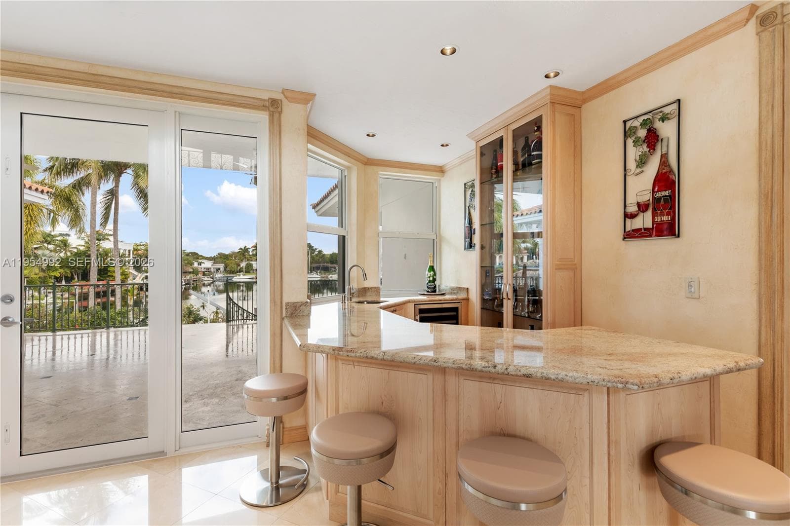 6275 Dolphin Dr, Coral Gables FL 33158 — 43