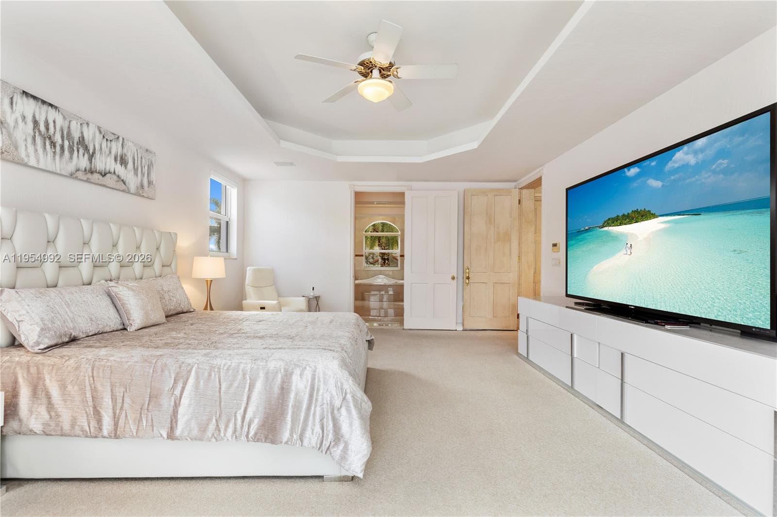6275 Dolphin Dr, Coral Gables FL 33158 — 48