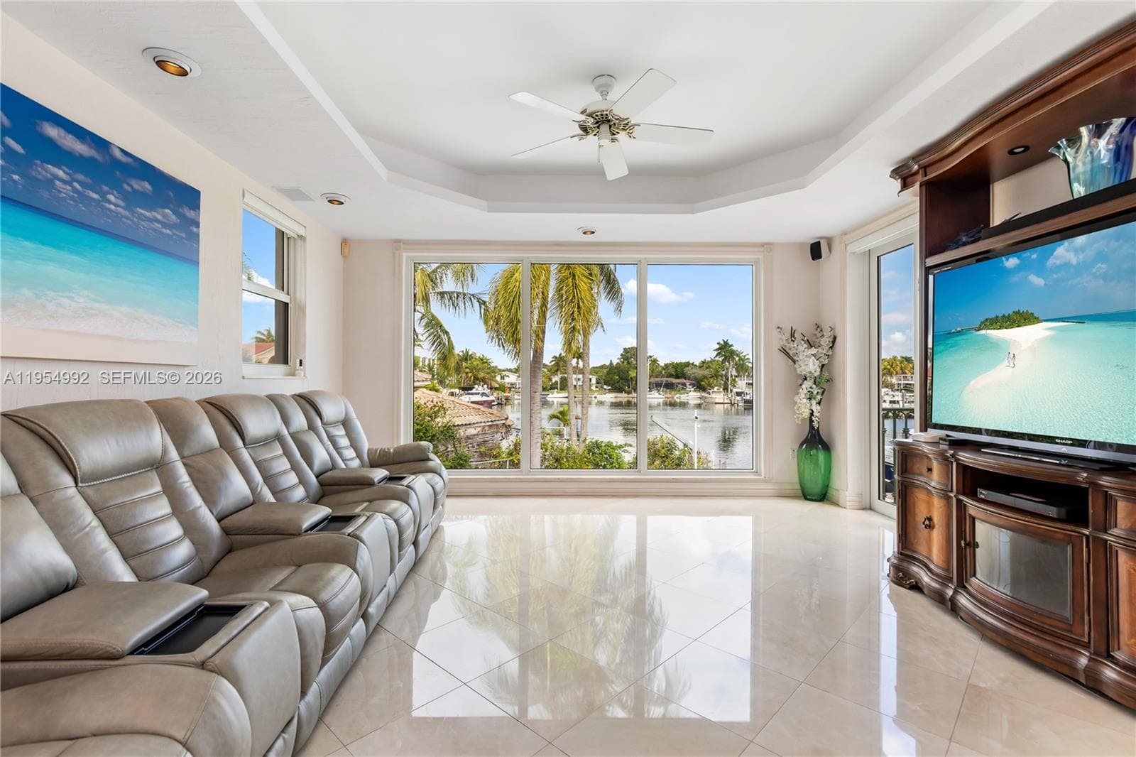 6275 Dolphin Dr, Coral Gables FL 33158 — 40