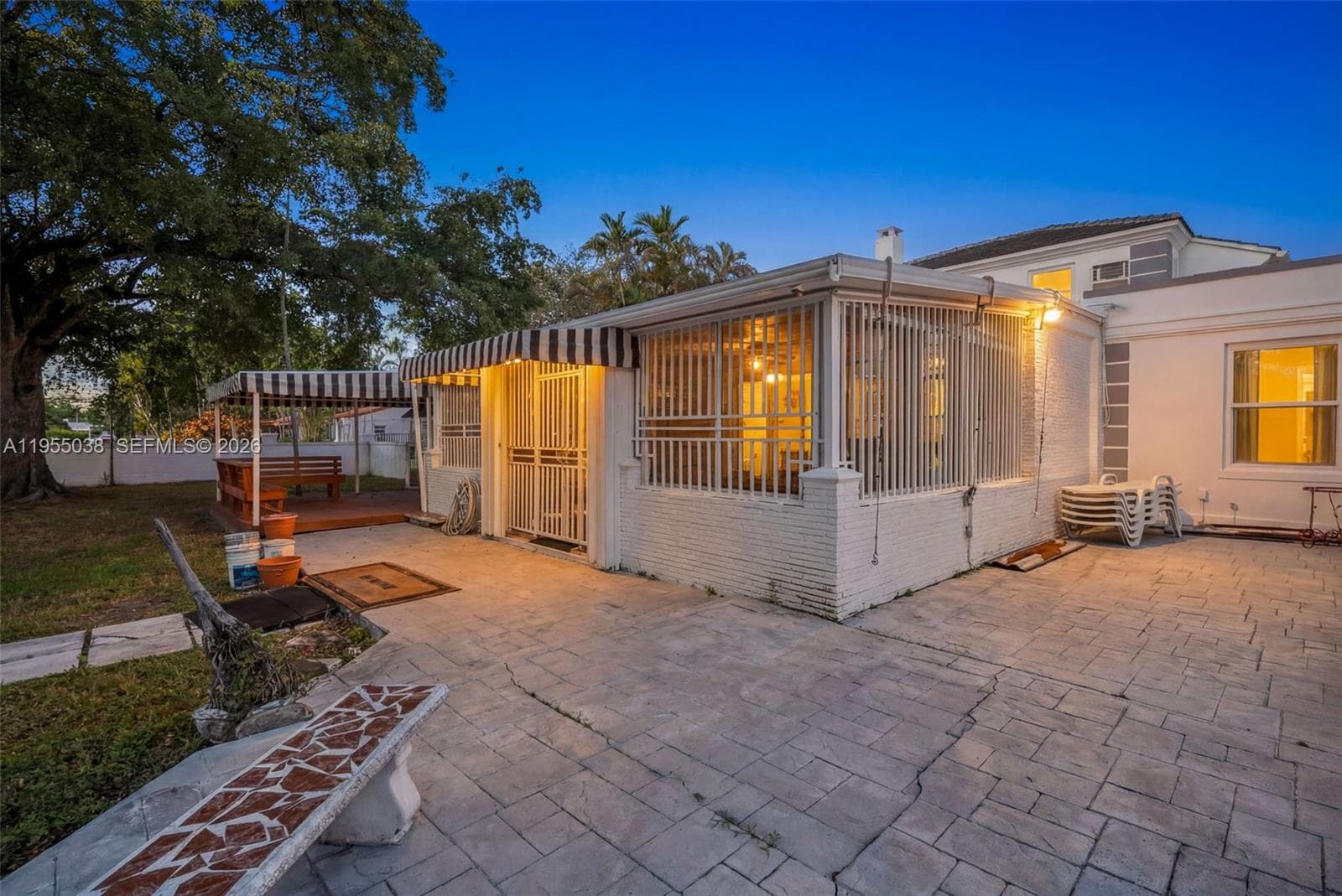 520 Morningside Dr, Miami Springs FL 33166 — 51