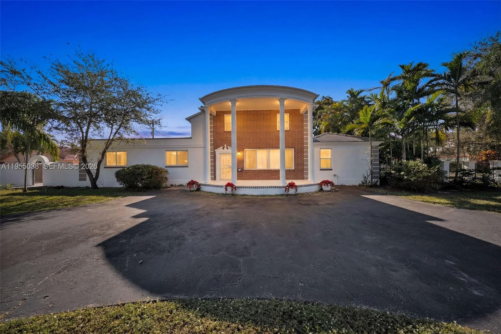 520 Morningside Dr, Miami Springs FL 33166 — 4