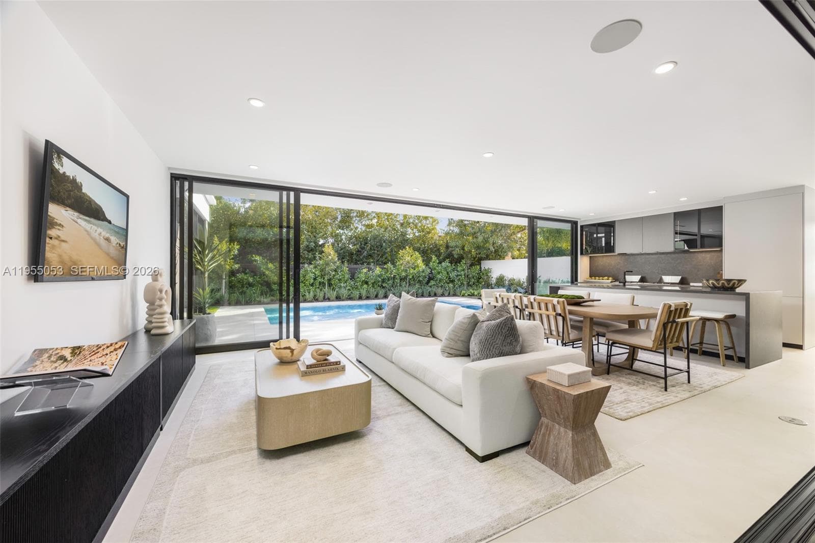 30 Samana Dr, Coconut Grove FL 33133 — 3