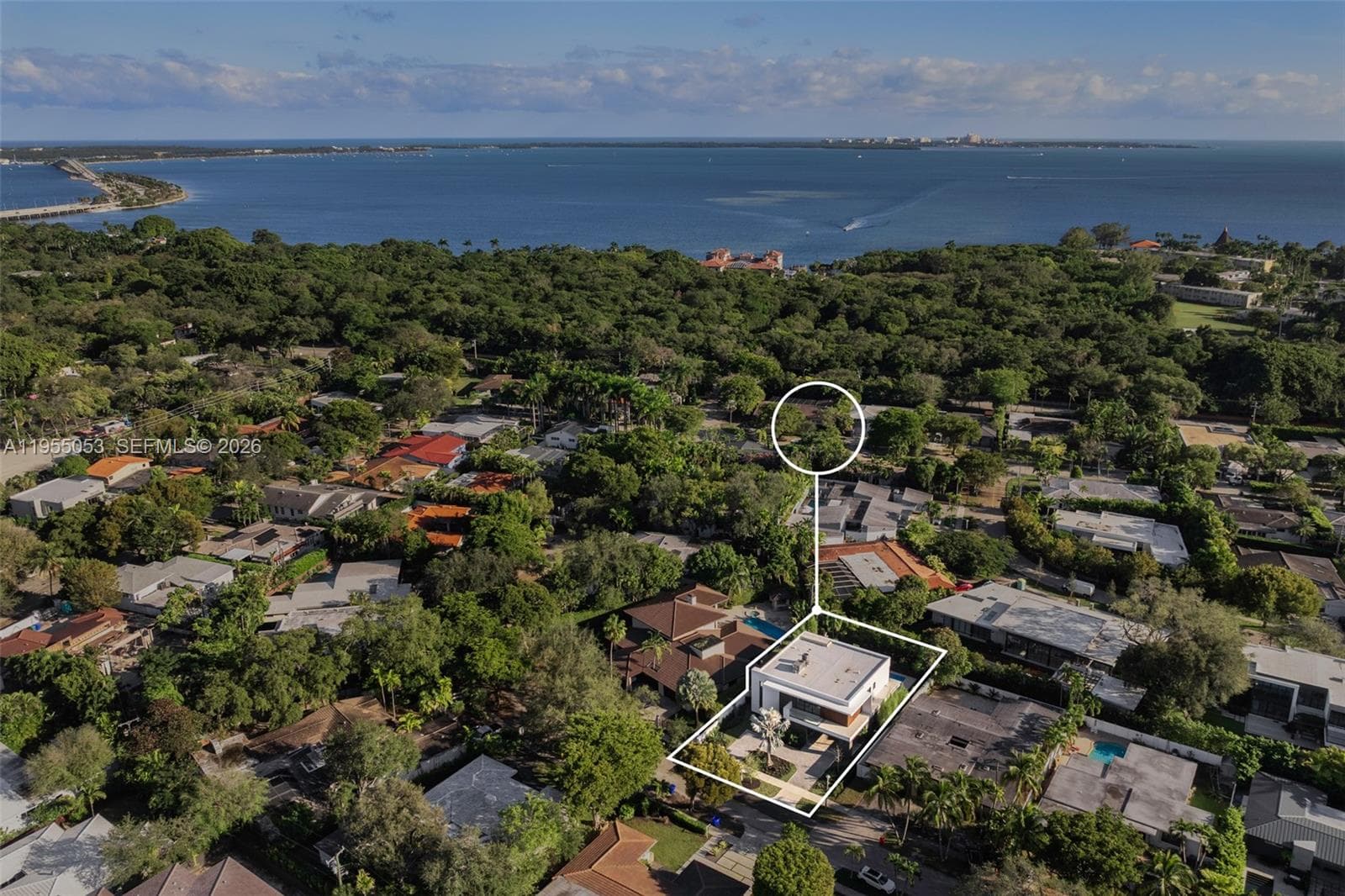 30 Samana Dr, Coconut Grove FL 33133 — 35