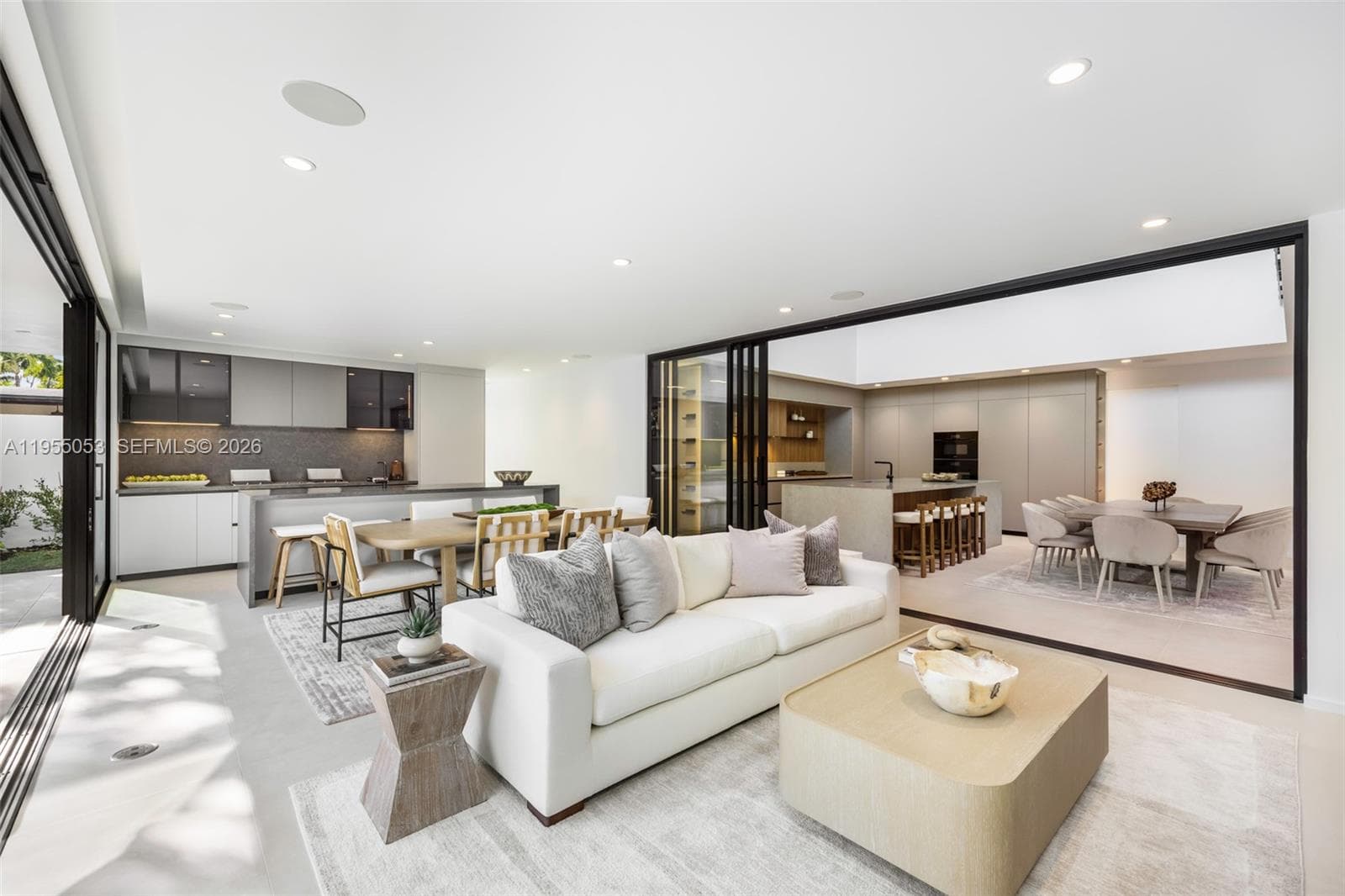 30 Samana Dr, Coconut Grove FL 33133 — 4