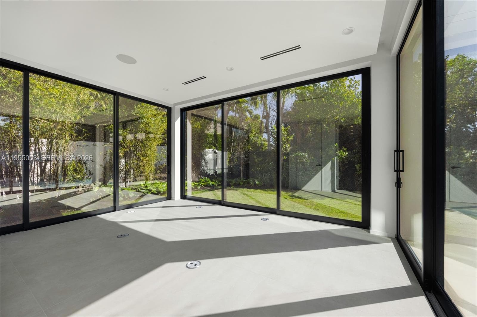 30 Samana Dr, Coconut Grove FL 33133 — 25