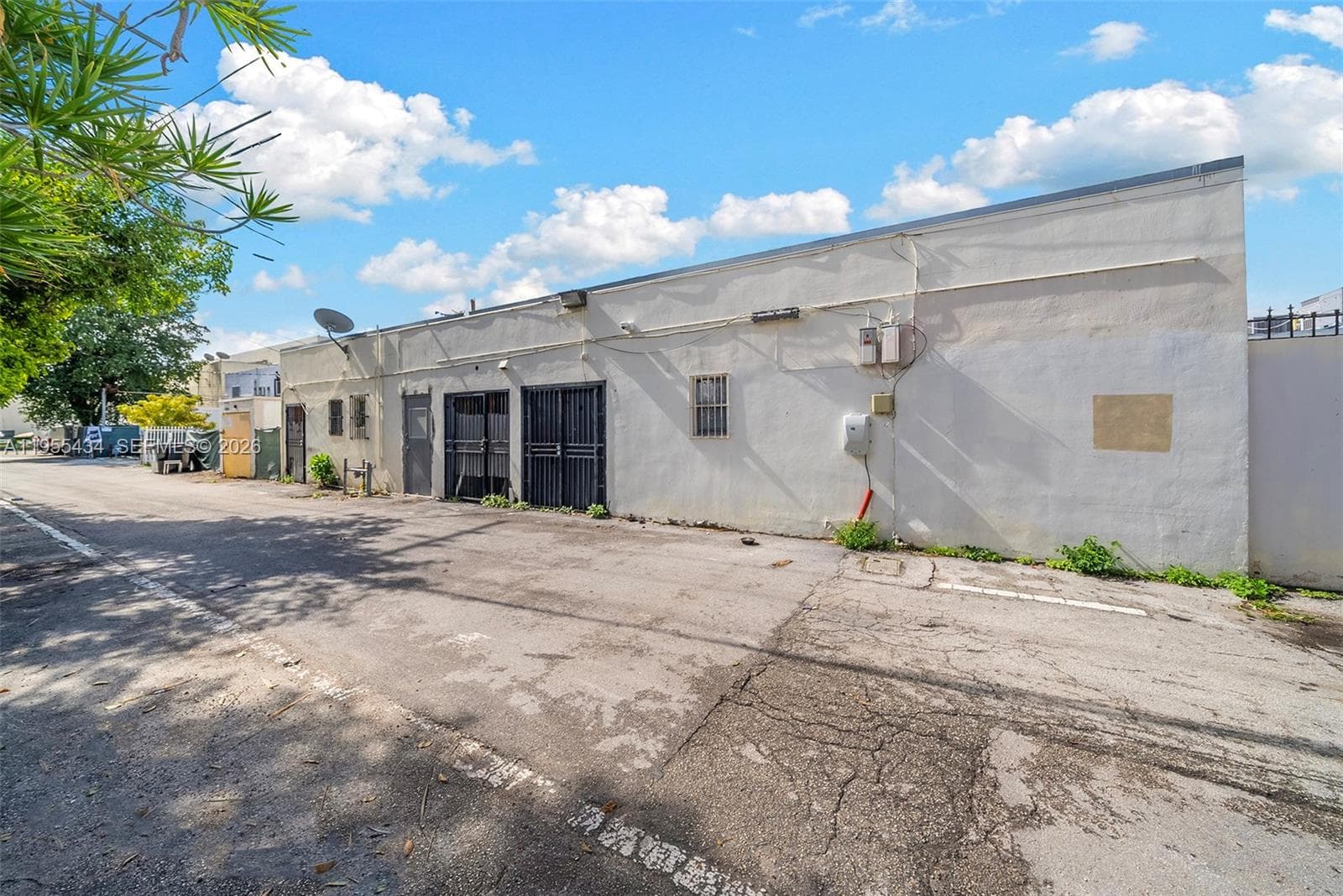 1441 Alton Rd, Miami Beach FL 33139 — 24