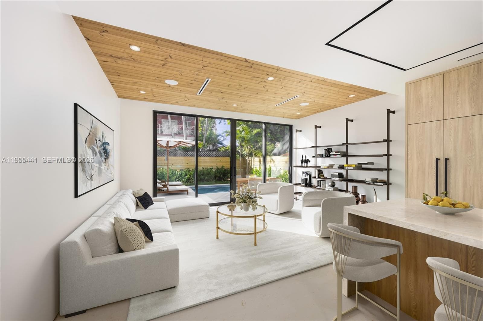 3144 Elizabeth St, Coconut Grove FL 33133 — 7