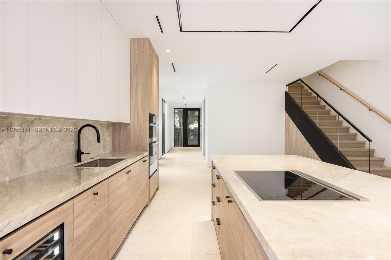 3144 Elizabeth St, Coconut Grove FL 33133 — 10
