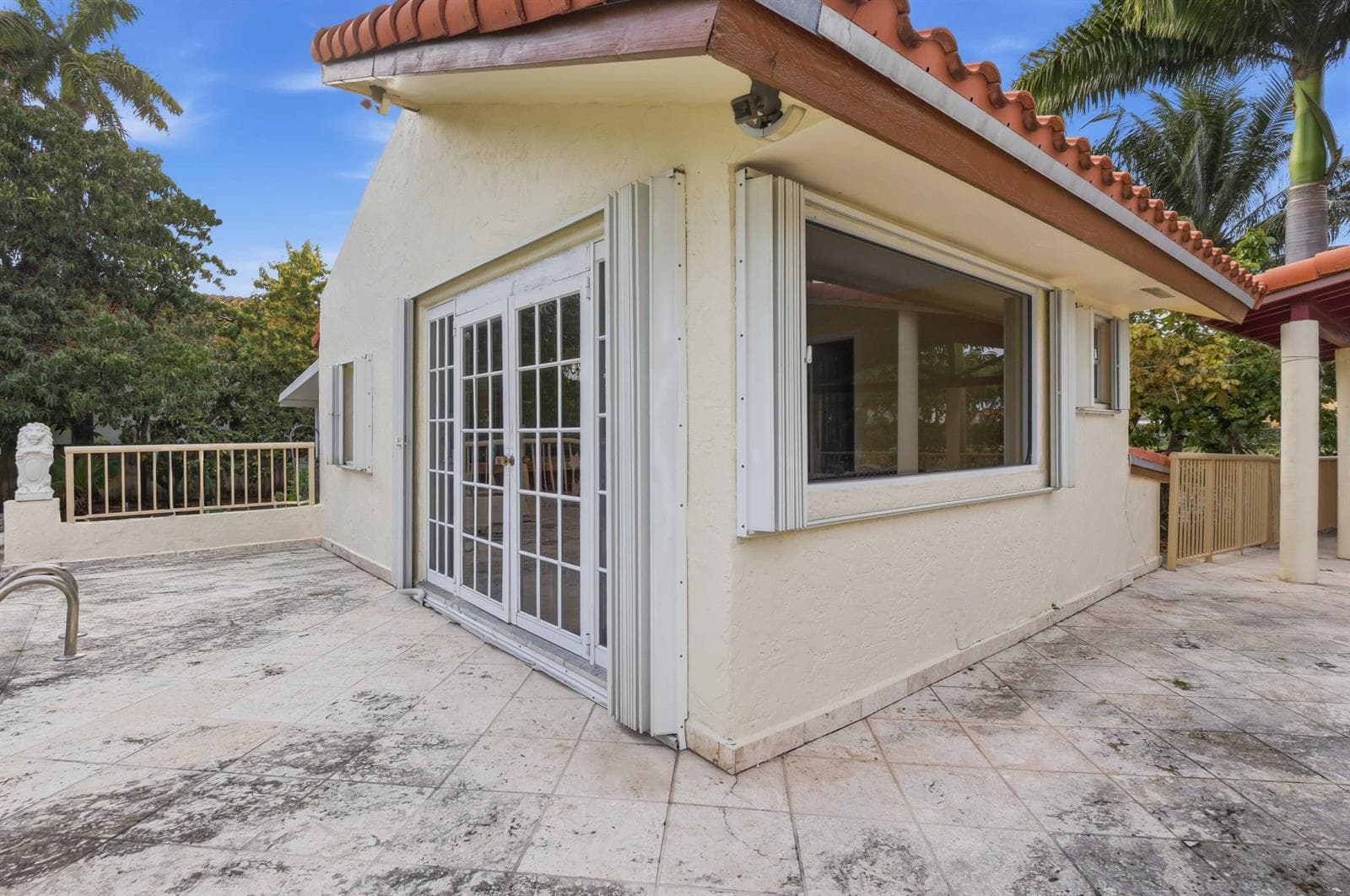 7445 N Augusta Drive, Hialeah FL 33015 — 13