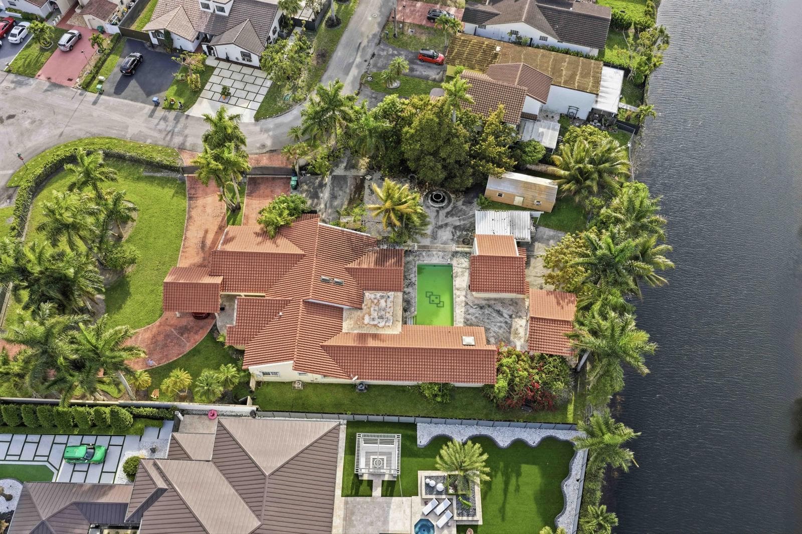 7445 N Augusta Drive, Hialeah FL 33015 — 47