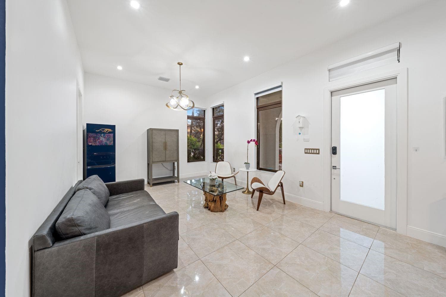 8225 Central Park Boulevard, Doral FL 33166 — 7