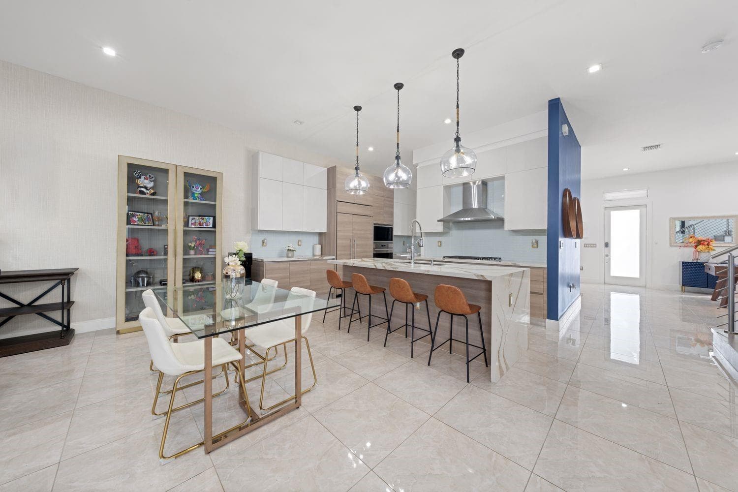 8225 Central Park Boulevard, Doral FL 33166 — 14