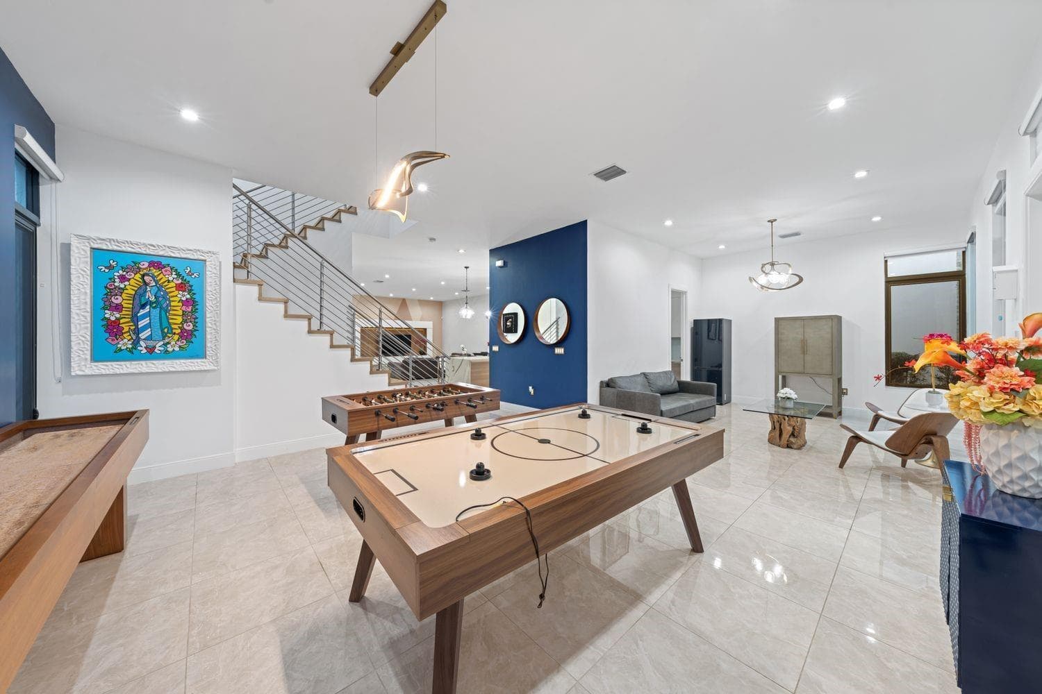 8225 Central Park Boulevard, Doral FL 33166 — 8