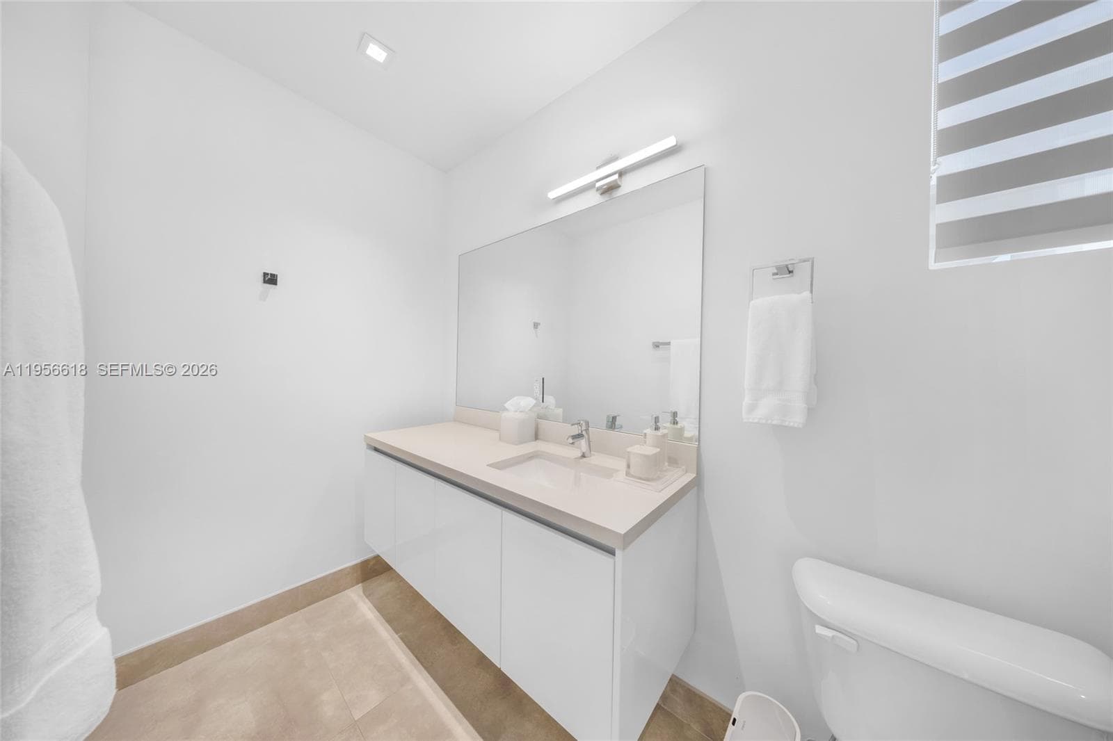 7541 NW 97th Ct, Doral FL 33178 — 25
