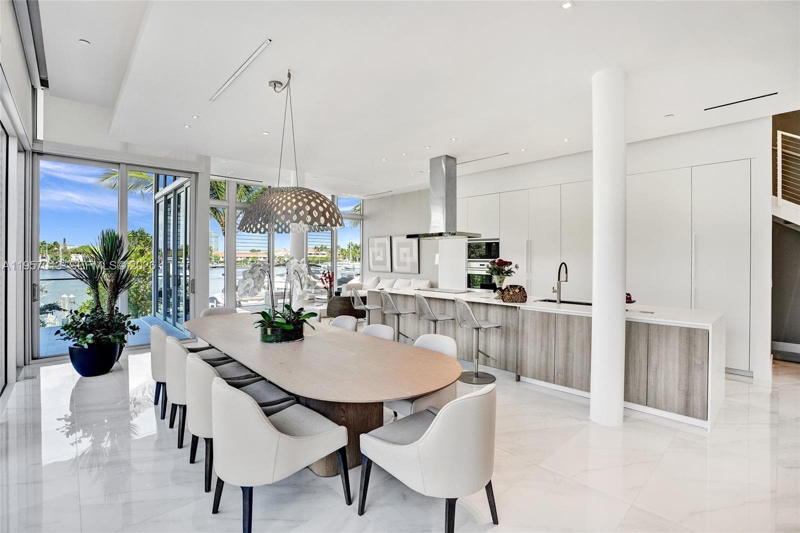 3750 Yacht Club Dr, Aventura FL 33180 — 13