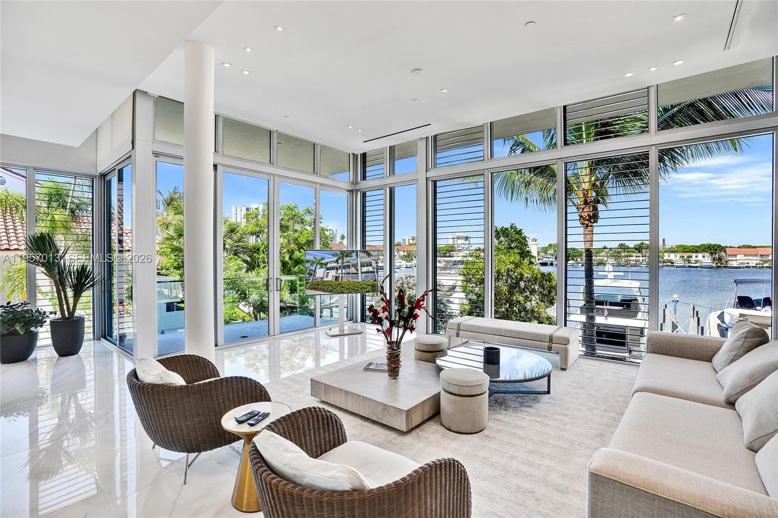 3750 Yacht Club Dr, Aventura FL 33180 — 5