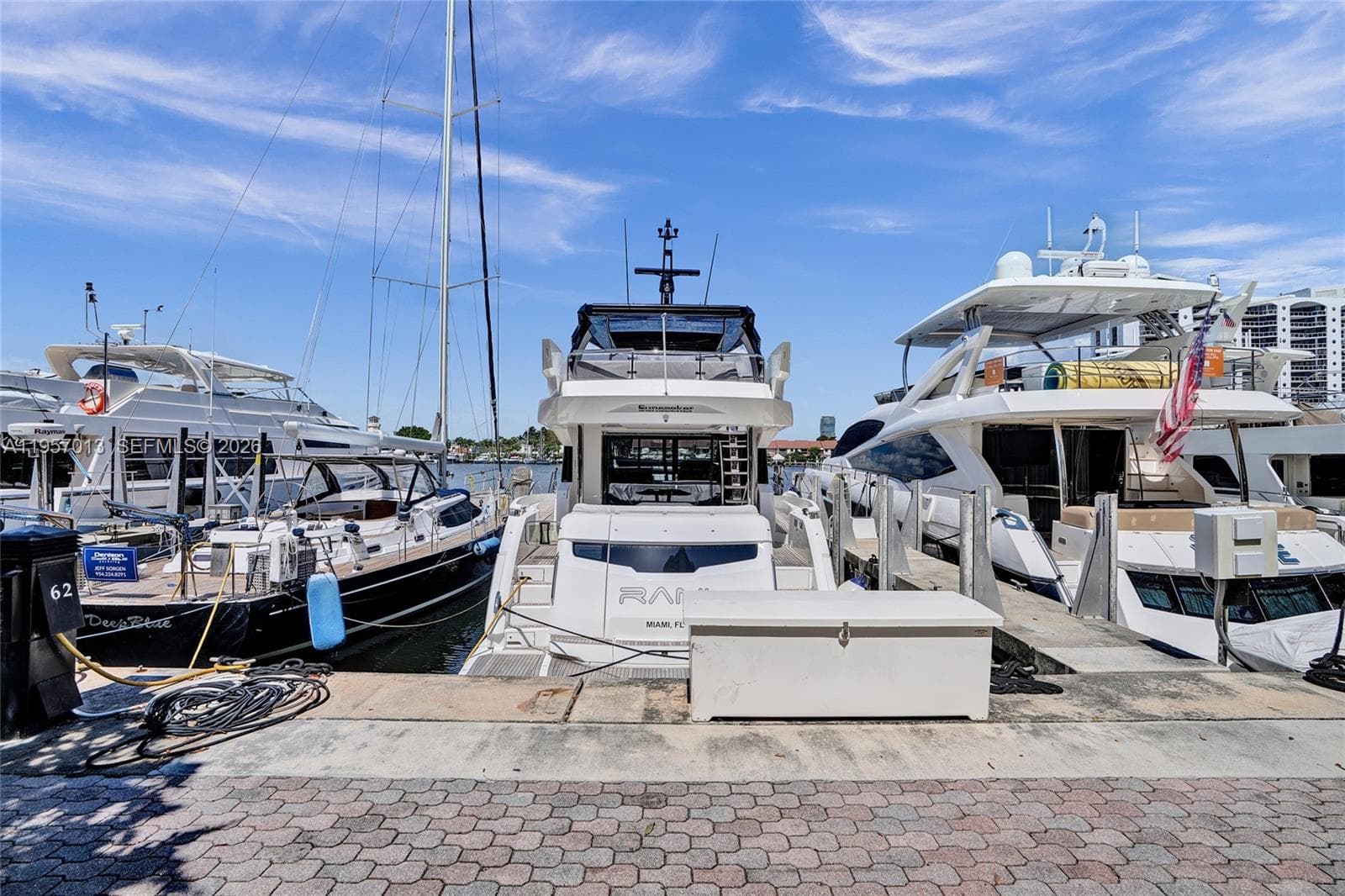 3750 Yacht Club Dr, Aventura FL 33180 — 65