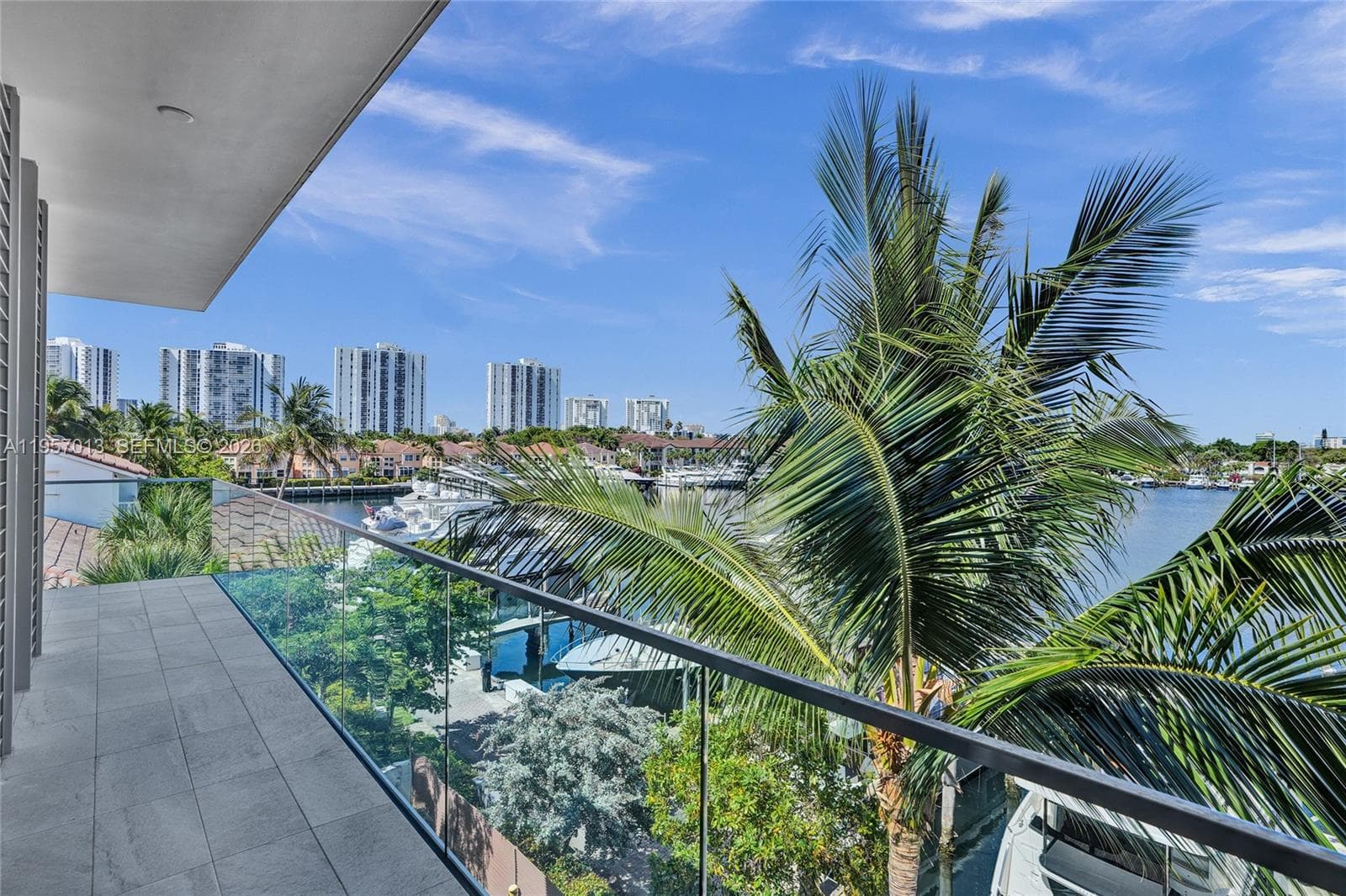 3750 Yacht Club Dr, Aventura FL 33180 — 55