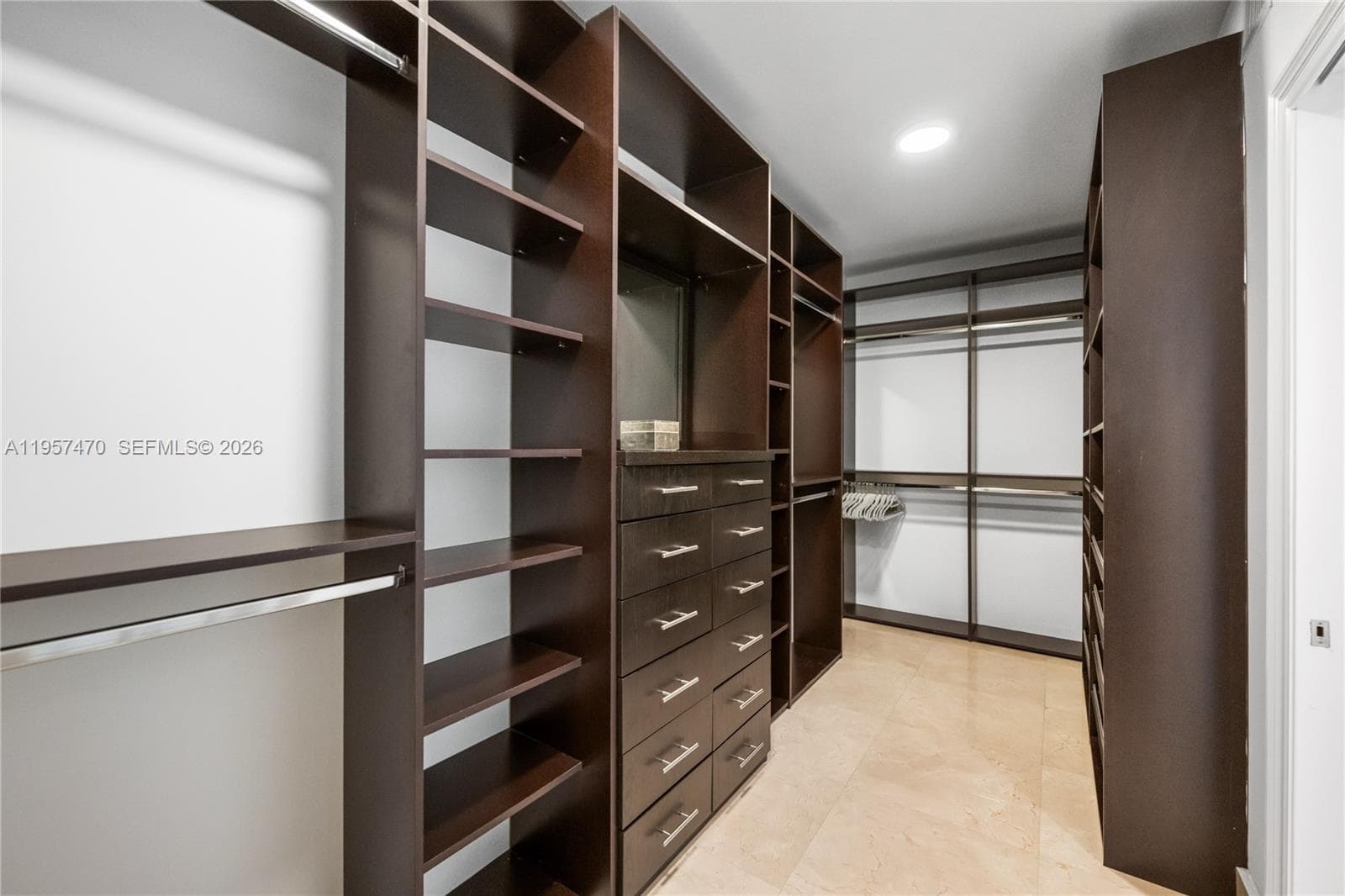 3201 NE 183rd St # 2906, Aventura FL 33160 — 32