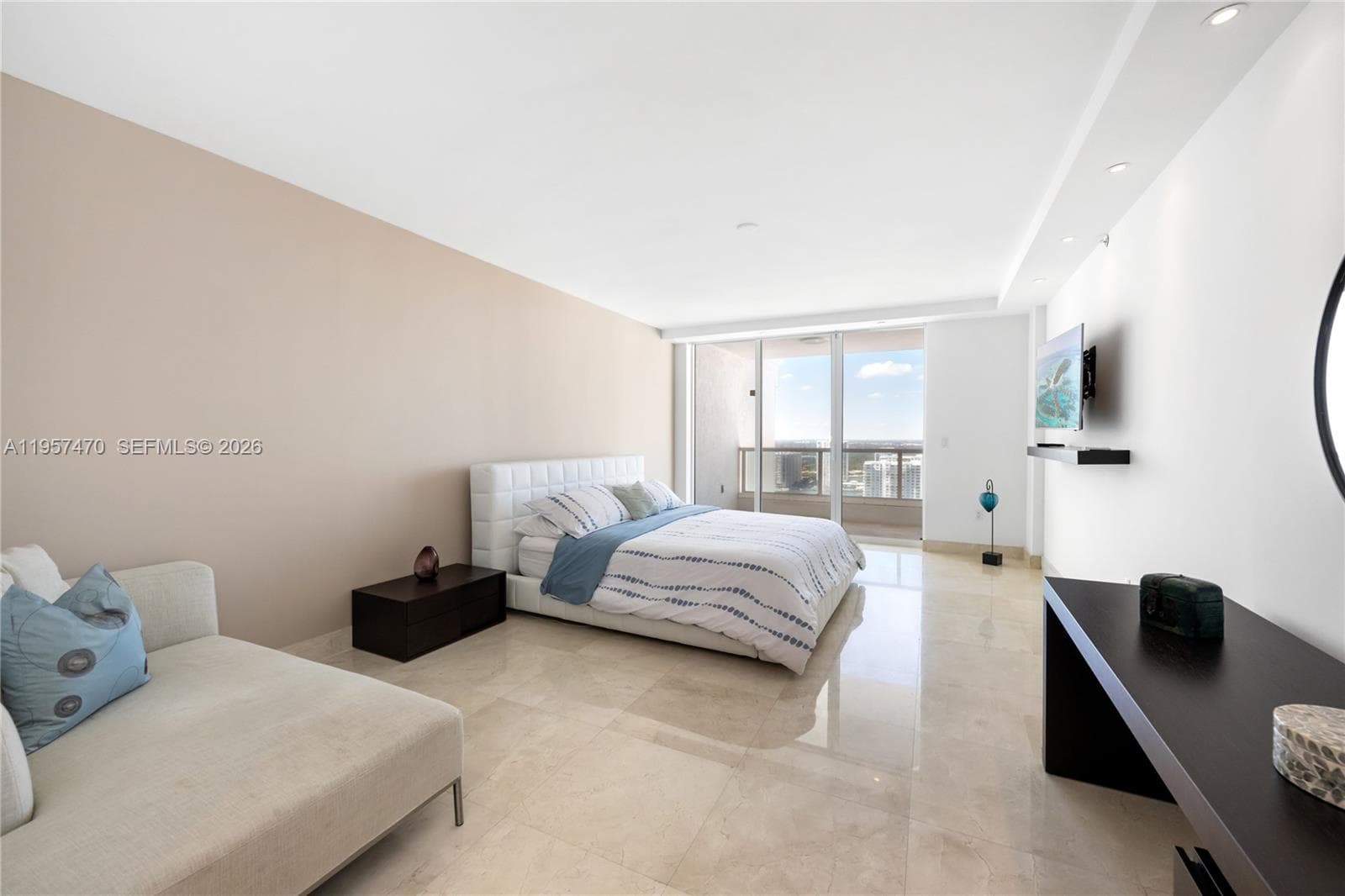 3201 NE 183rd St # 2906, Aventura FL 33160 — 28
