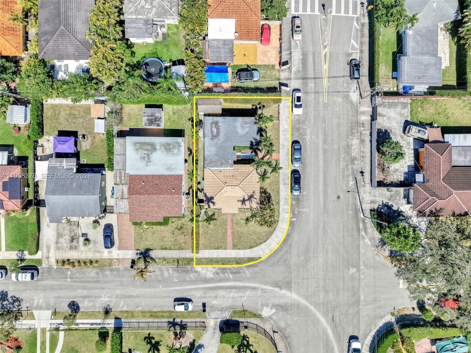 6303 SW 43rd St, South Miami FL 33155 — 27