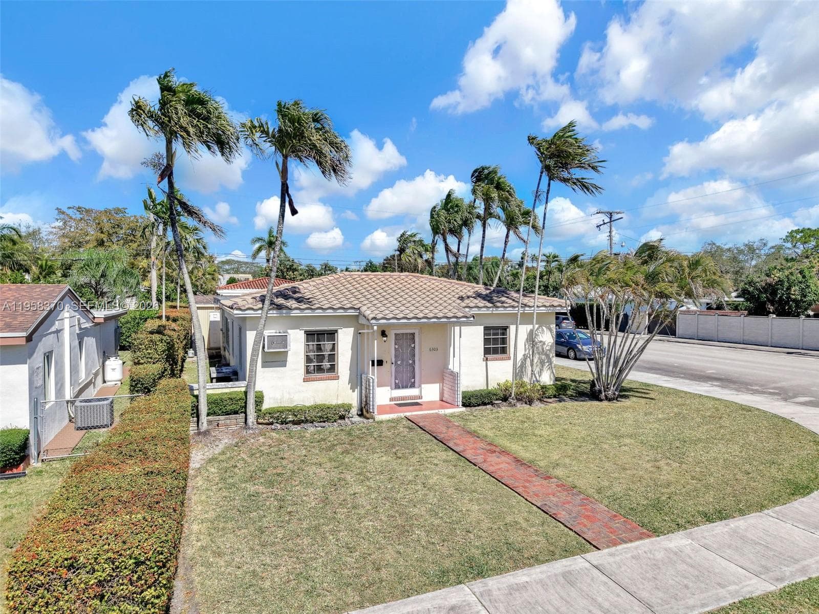6303 SW 43rd St, South Miami FL 33155 — 1