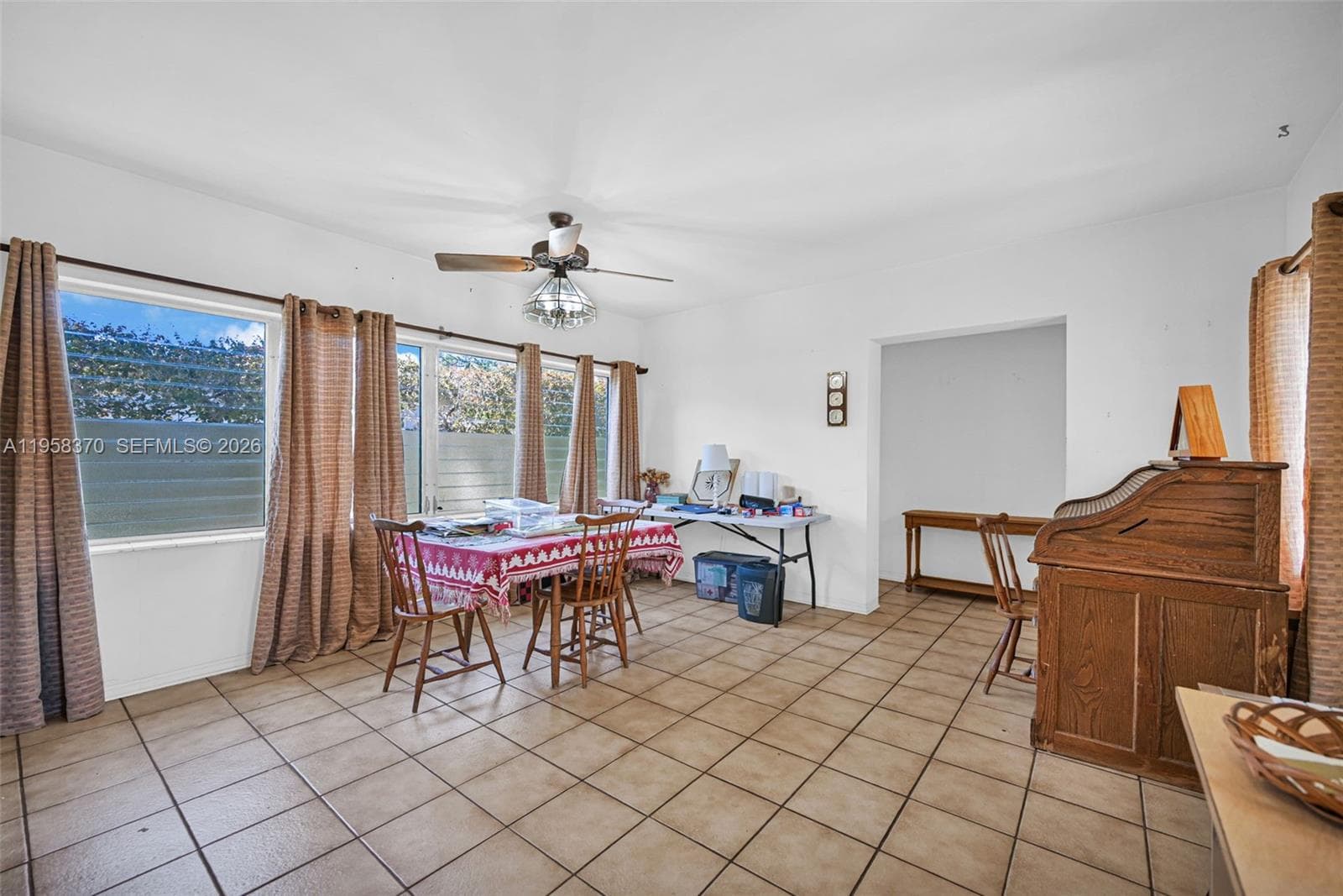 6303 SW 43rd St, South Miami FL 33155 — 11