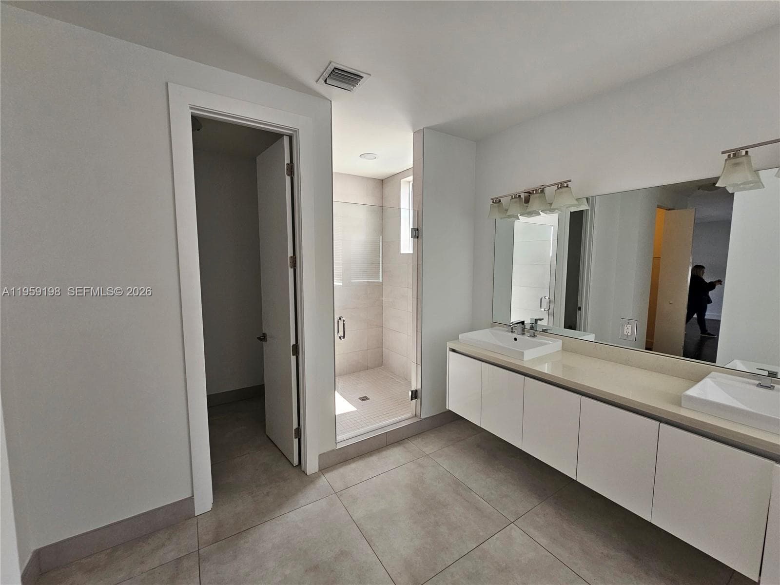 Modern Doral 45, Doral, FL — 19