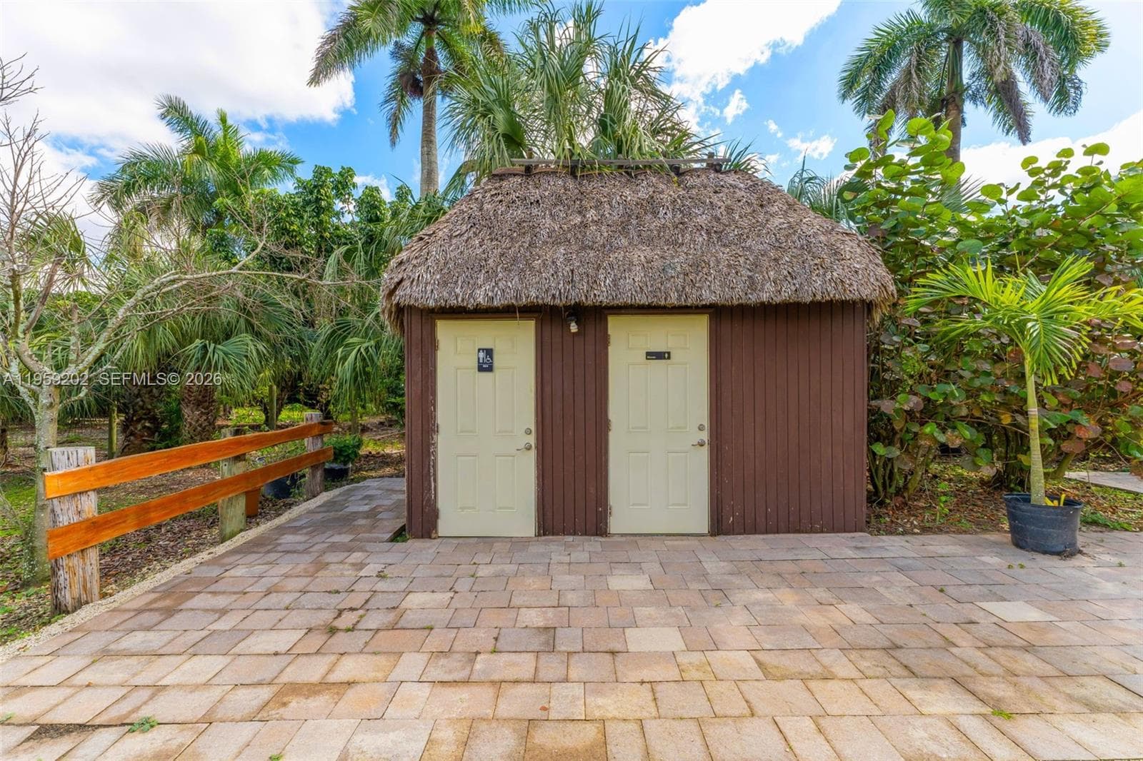19820 SW 244th St, Homestead FL 33031 — 35