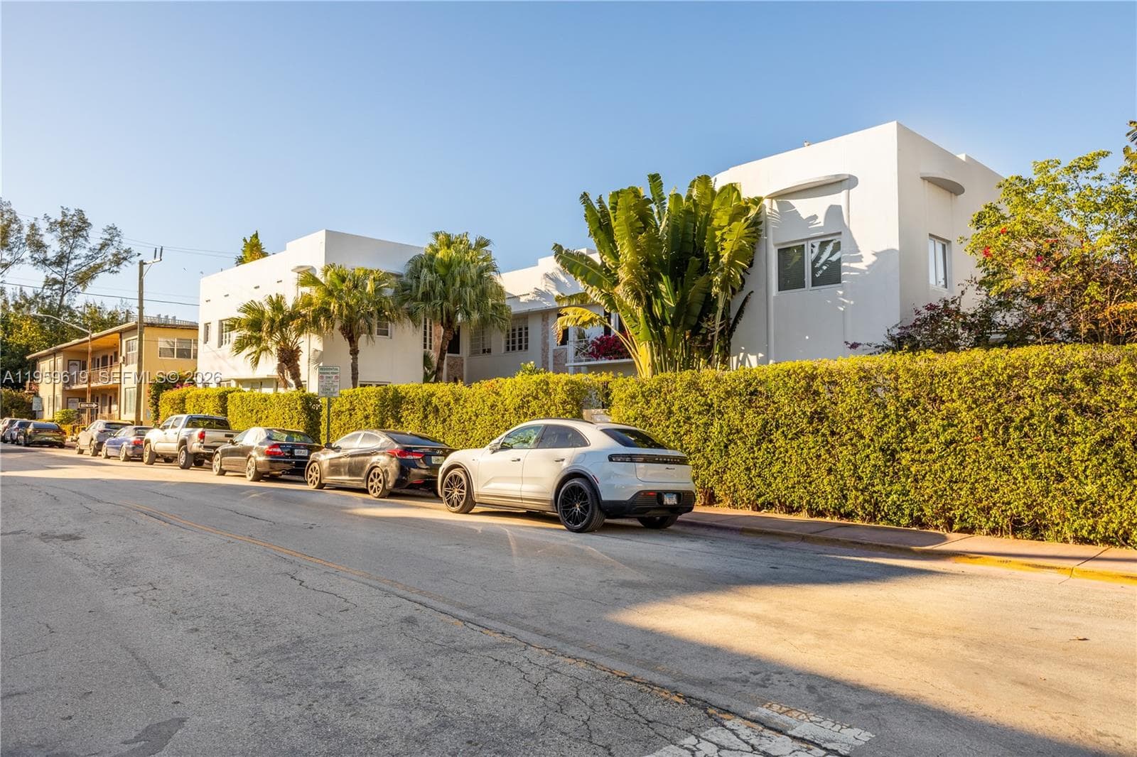 711 14th St # 4, Miami Beach FL 33139 — 21