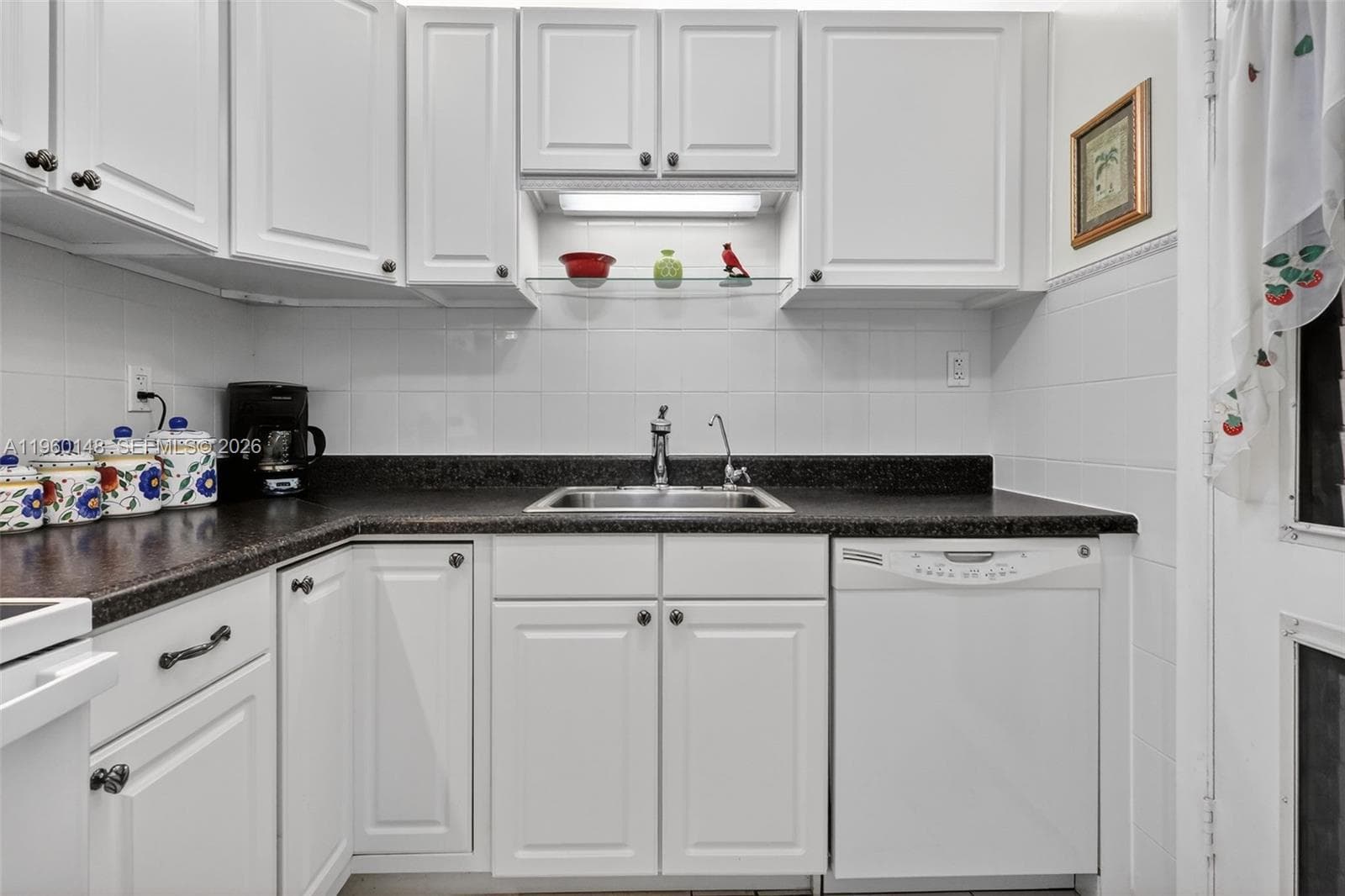 16900 NE 14th Ave # 302, Miami FL 33162 — 14
