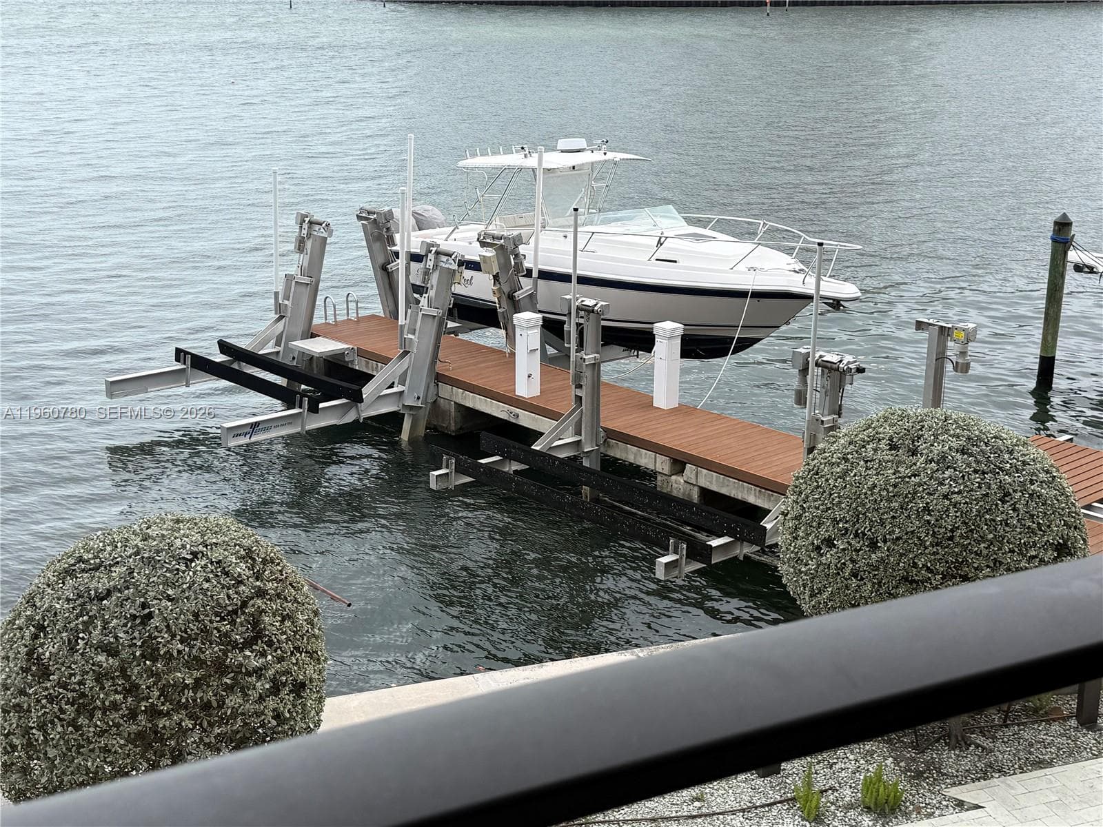 3581 E Glencoe St # 605, Coconut Grove FL 33133 — 37