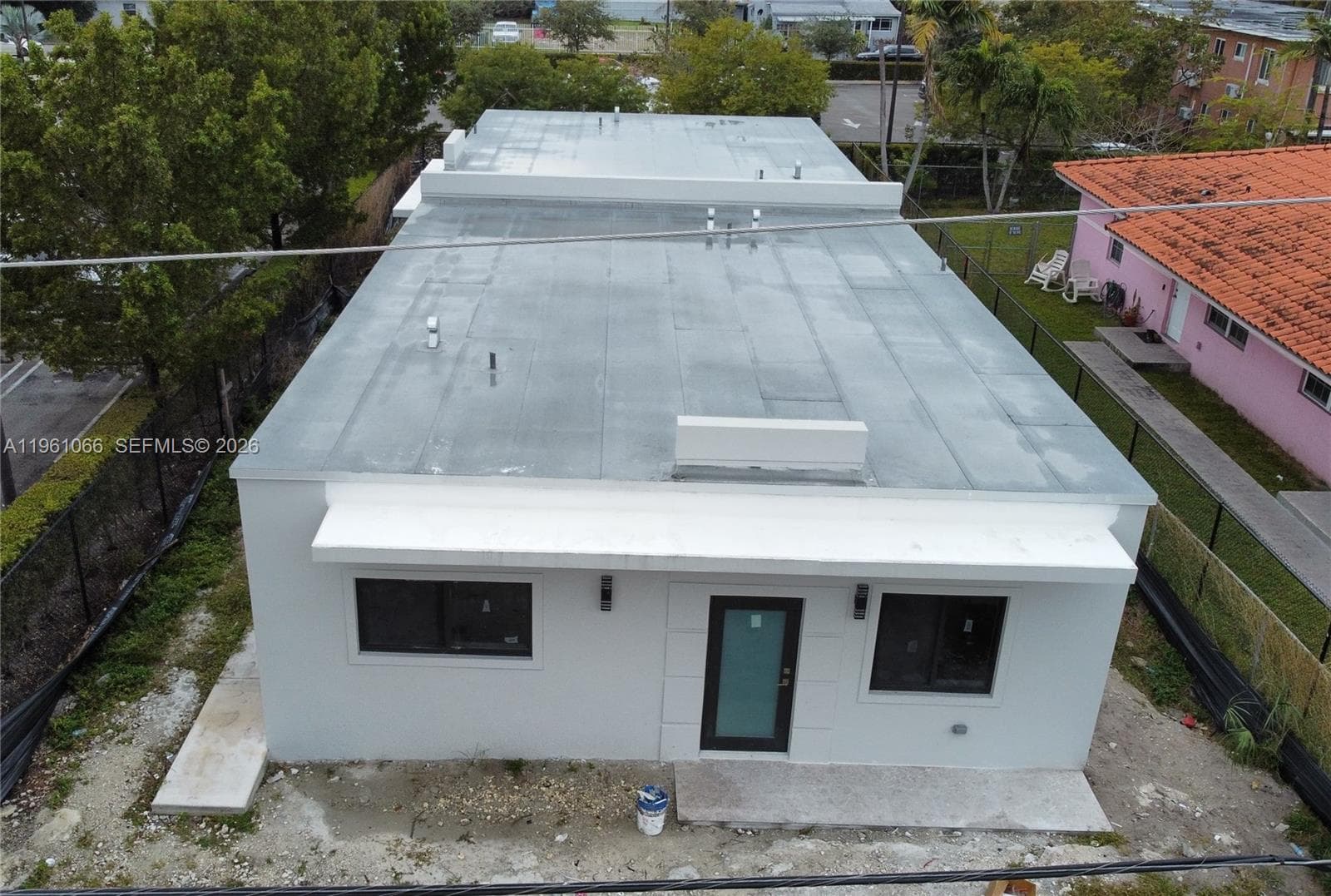 2474 W 4th Ct, Hialeah FL 33010 — 2