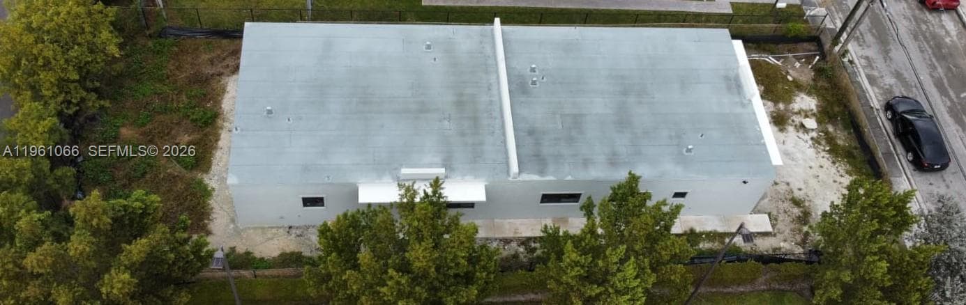 2474 W 4th Ct, Hialeah FL 33010 — 3