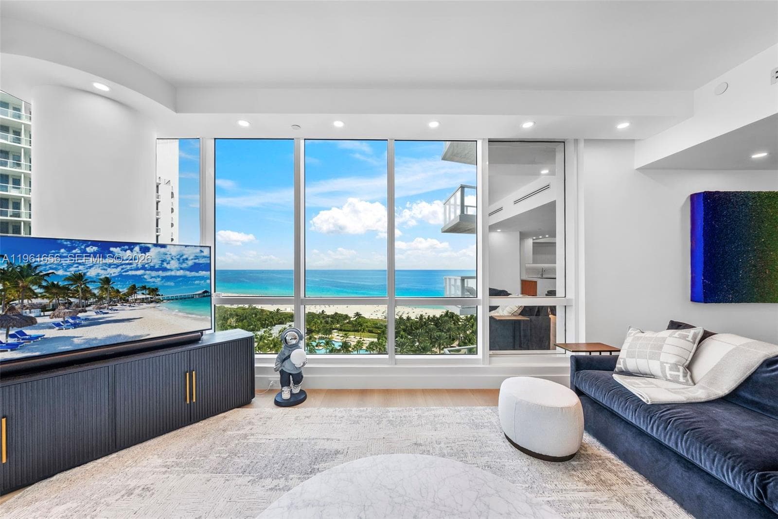 100 S Pointe Dr, Miami Beach FL 33139 — 2