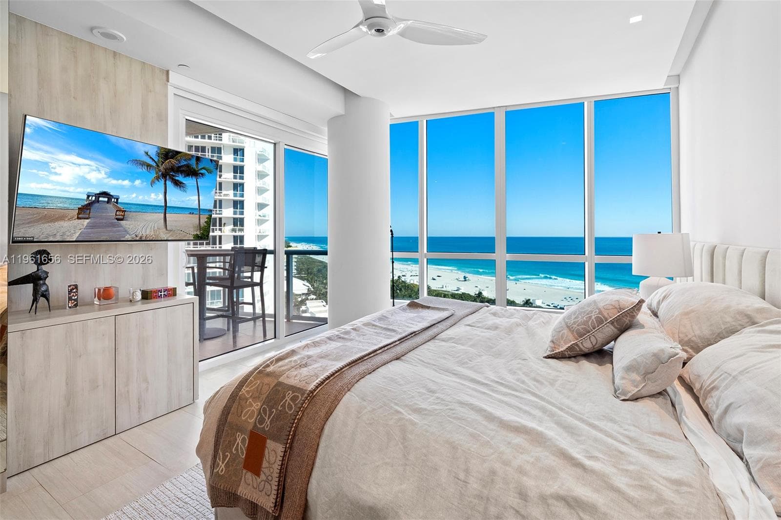 100 S Pointe Dr, Miami Beach FL 33139 — 16