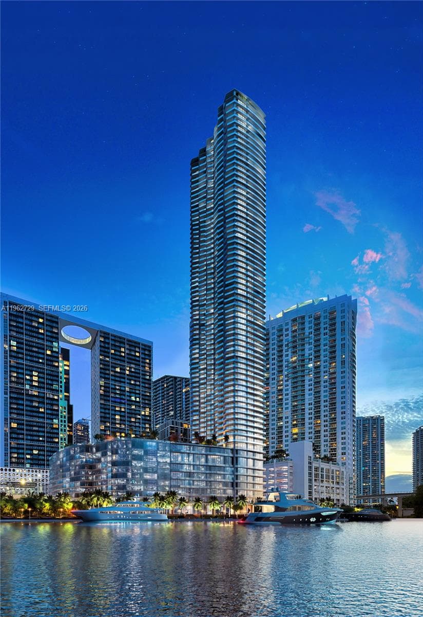 99 SE 5th street, Miami FL 33131 — 4