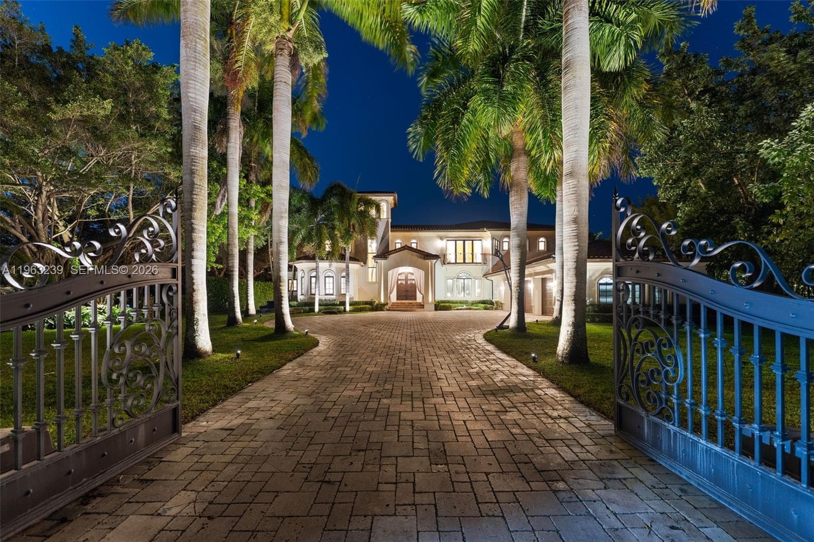 11111 Killian Park Rd, Pinecrest FL 33156 — 3