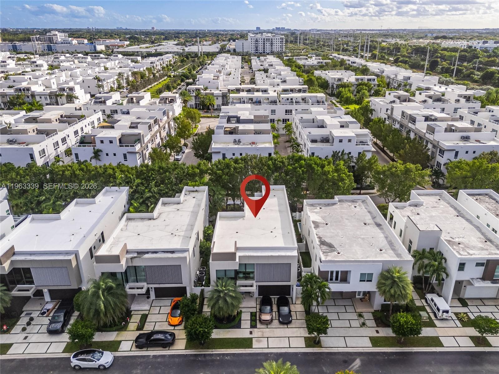 10540 NW 67th Ter, Doral FL 33178 — 85