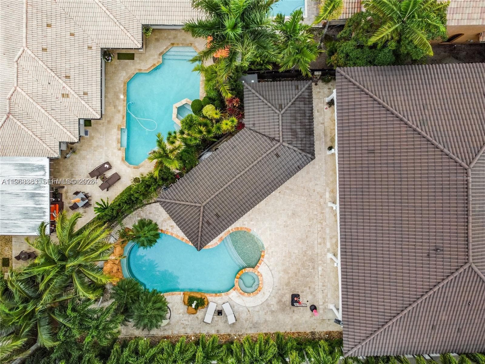 8200 NW 163rd St, Miami Lakes FL 33016 — 66