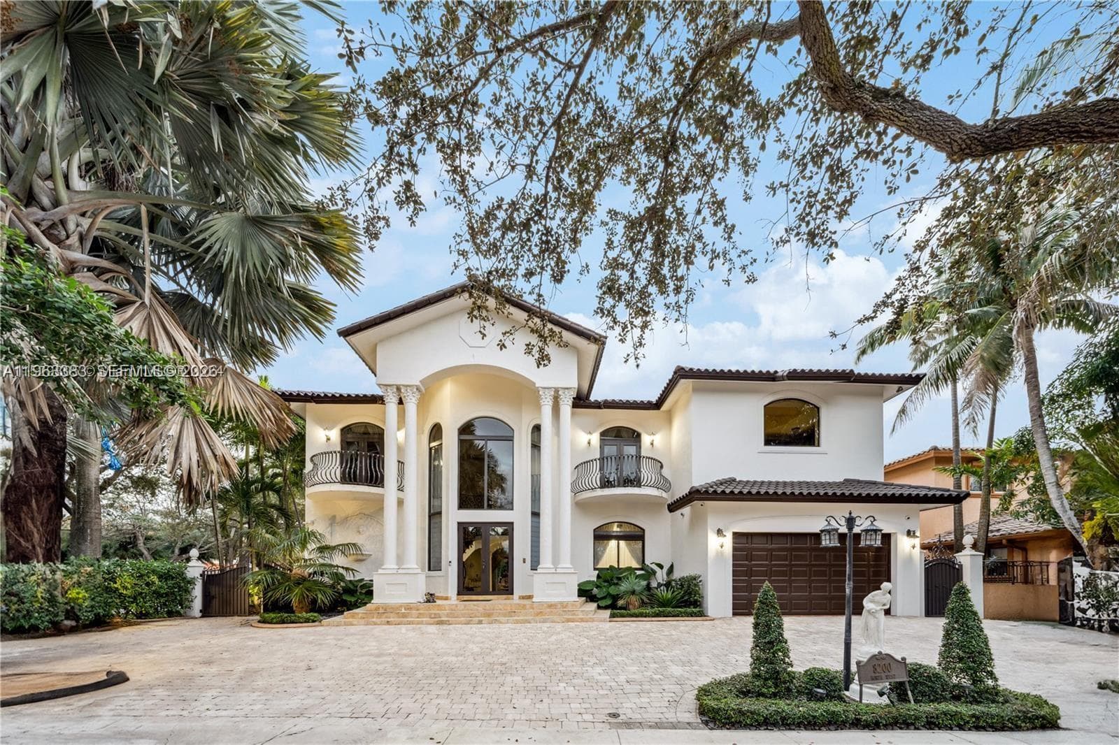8200 NW 163rd St, Miami Lakes FL 33016 — 9