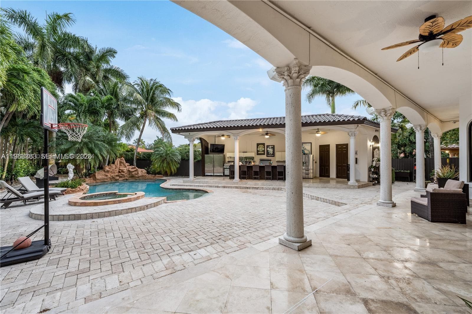 8200 NW 163rd St, Miami Lakes FL 33016 — 61
