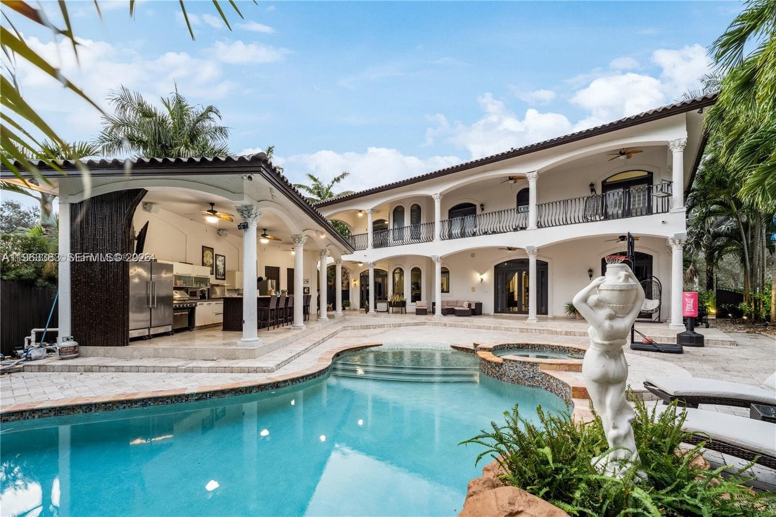 8200 NW 163rd St, Miami Lakes FL 33016 — 64