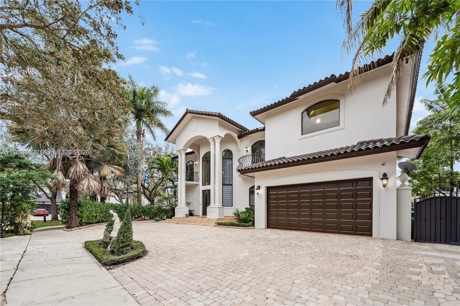 8200 NW 163rd St, Miami Lakes FL 33016 — 4