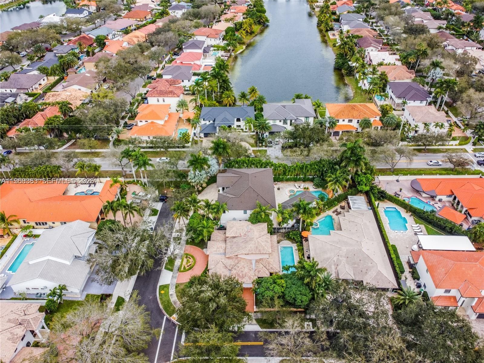 8200 NW 163rd St, Miami Lakes FL 33016 — 70