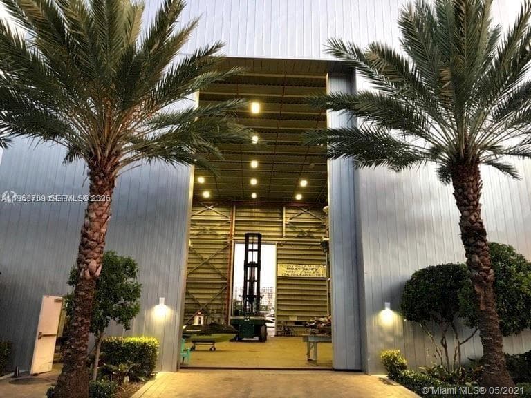400 Sunny Isles Blvd DD217, Sunny Isles Beach FL 33160 — 4