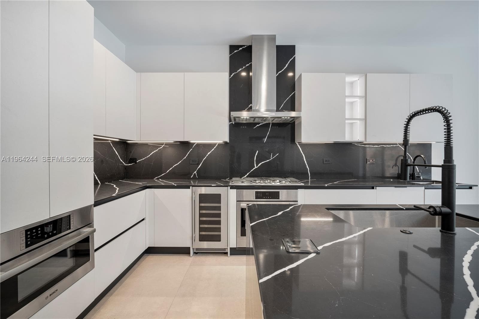 2962 W Trade Ave, Coconut Grove FL 33133 — 16