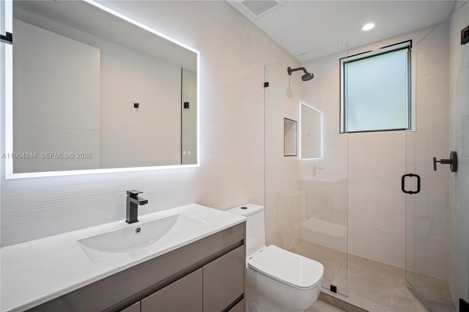 2962 W Trade Ave, Coconut Grove FL 33133 — 38