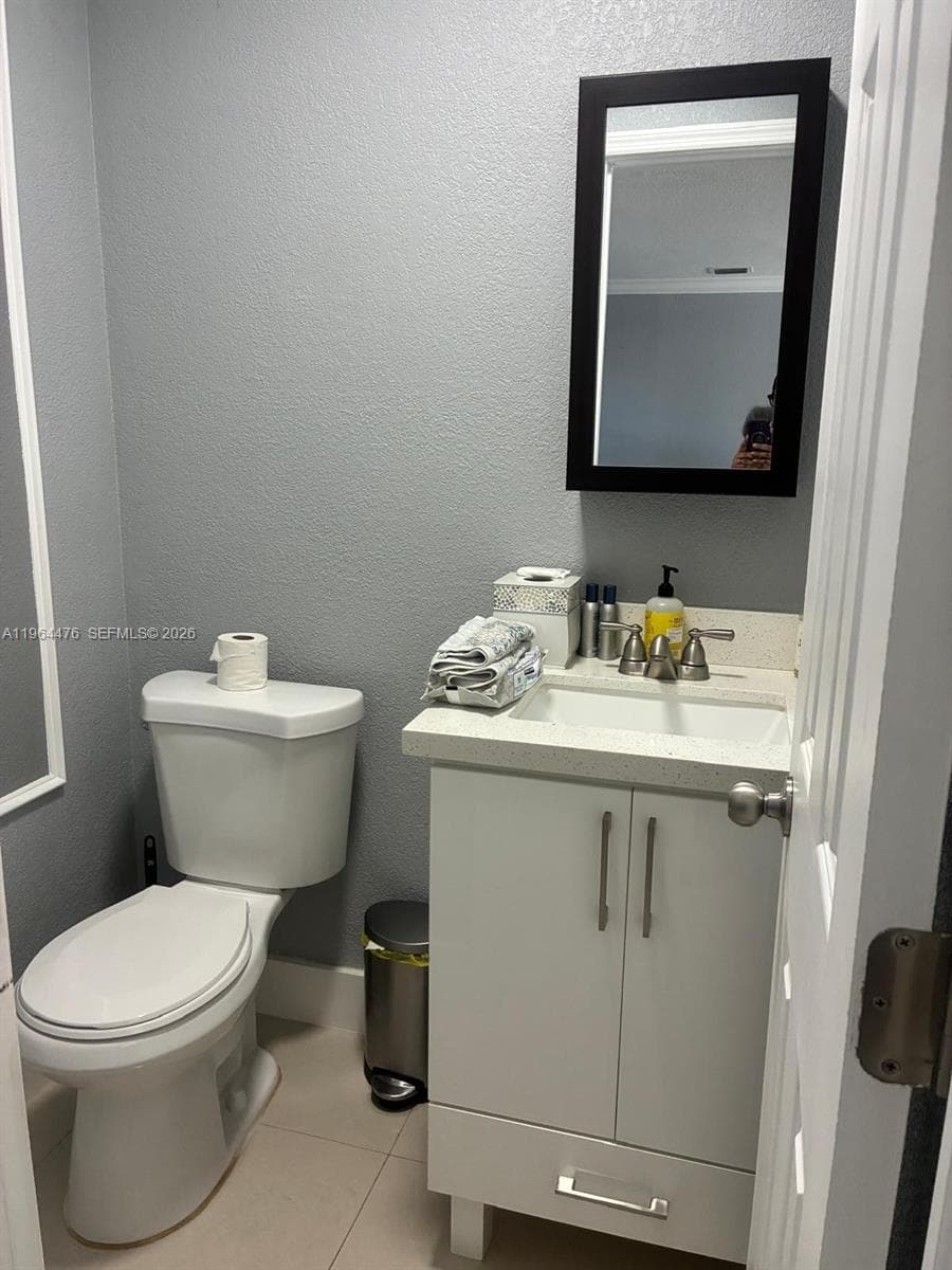 9425 NW 114th Ln # 3, Hialeah Gardens FL 33018 — 25