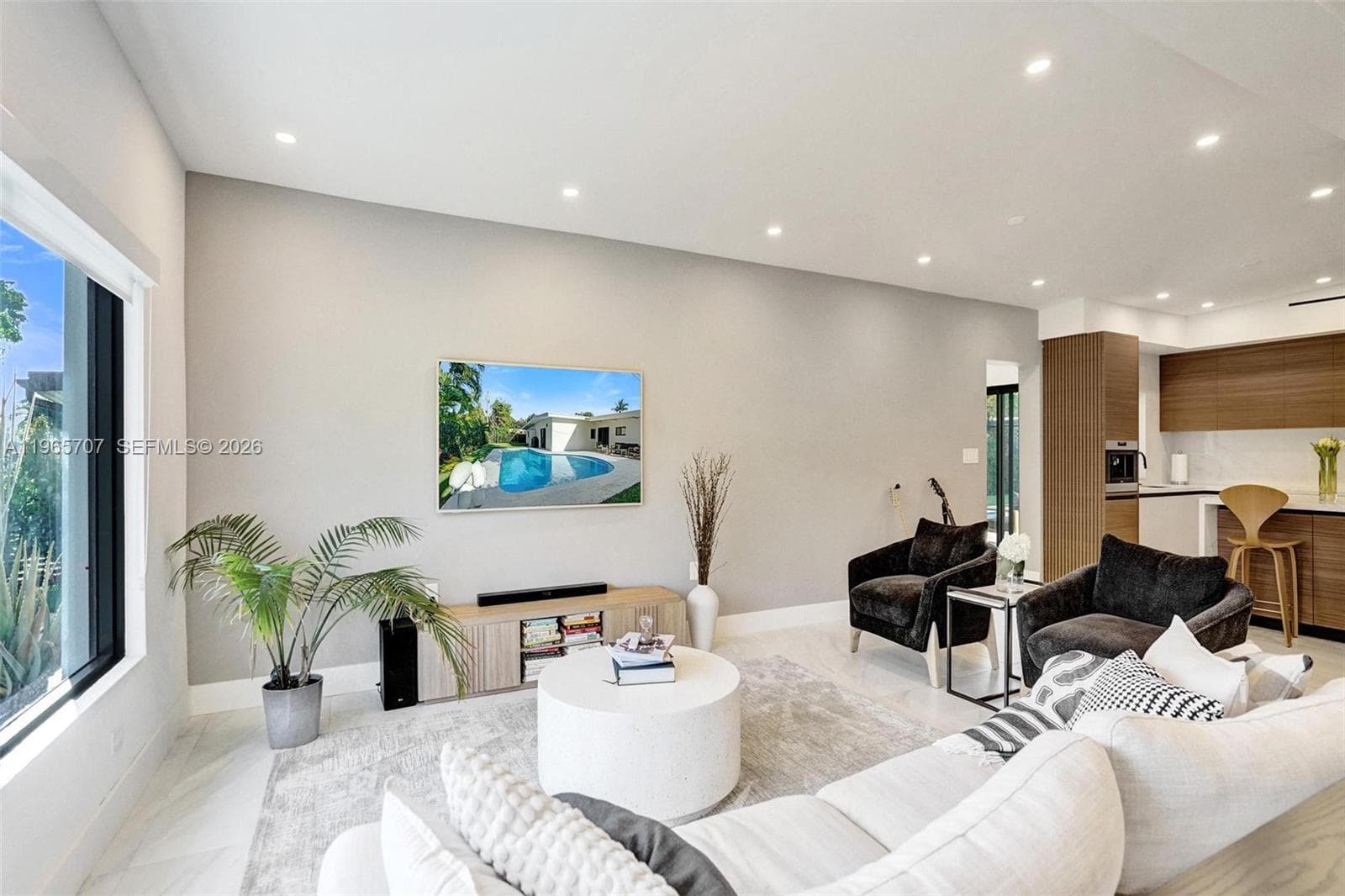 1941 NE 186th Dr, North Miami Beach FL 33179 — 7